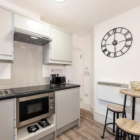 Appartamento Cozy Ground-floor Studio, Excellent Access