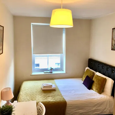 Metropolitan Coziness Private Bedrooms In Euston Station 161 Penzion *