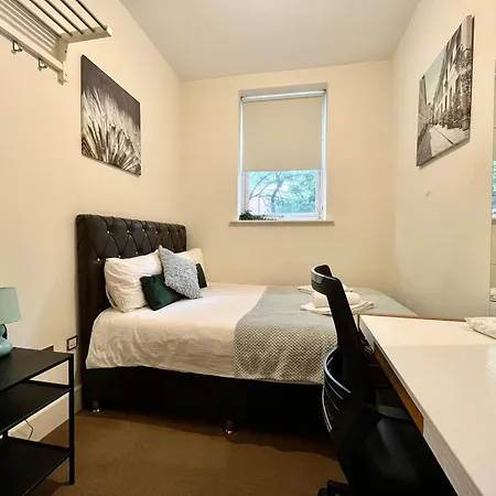 Metropolitan Coziness Private Bedrooms In Euston Station 161 Guest house London