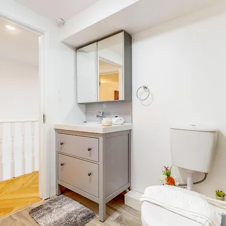 Park Lane Harrowby Street Apartment London
