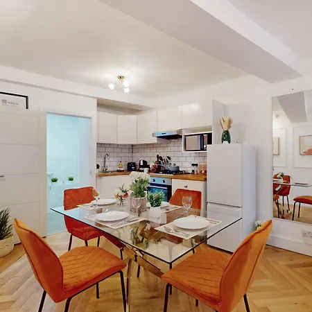 Apartment Park Lane Harrowby Street London