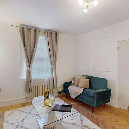 Park Lane Harrowby Street Apartment *