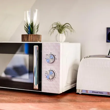4 Guests | Smart Tv | Attractions *