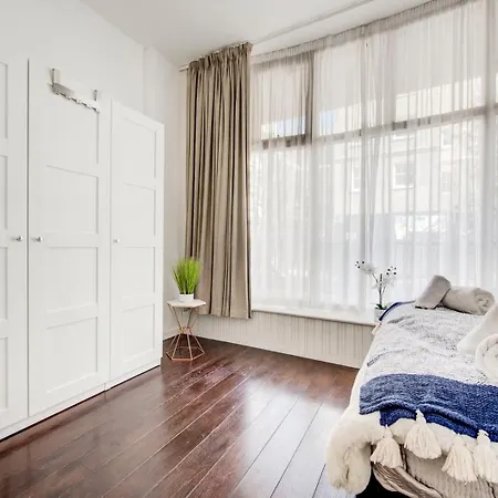 4 Guests | Smart Tv | Attractions Apartment *