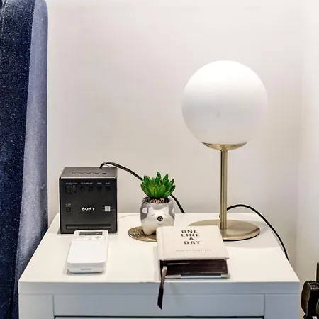 Apartment 4 Guests | Smart Tv | Attractions London