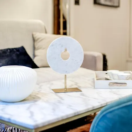 4 Guests | Smart Tv | Attractions Apartment London