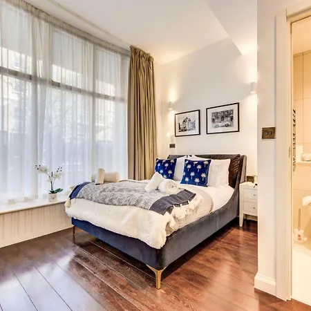 4 Guests | Smart Tv | Attractions *