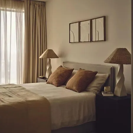 Royal Luxury 3 Beds: Covent Garden Haven London