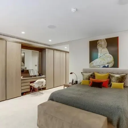 Apartment Royal Luxury 3 Beds: Covent Garden Haven London