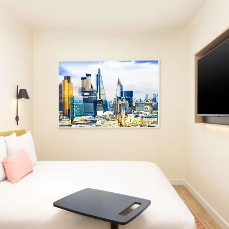 Hampton By Hilton Old Street 3*
