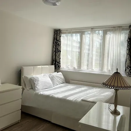 Apartment Modern 3 Bedroom 3 Bathroom With Private Garden - Maida Vale