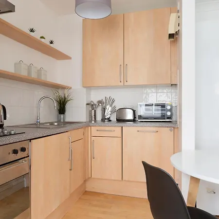 The Aldgate Flat *