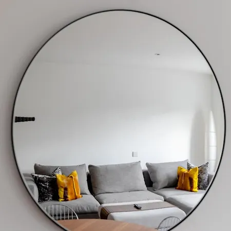 Gorgeous 1bd Flat - 10 Mins From Clapham Common!