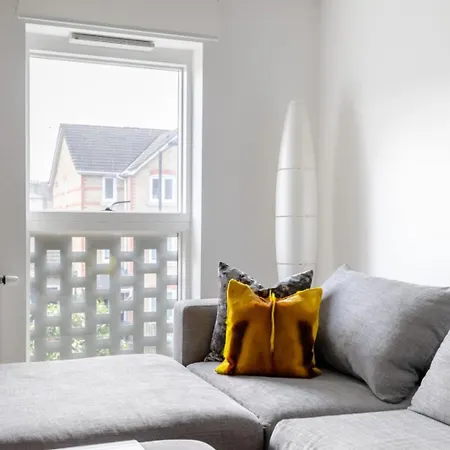 Gorgeous 1bd Flat - 10 Mins From Clapham Common! *