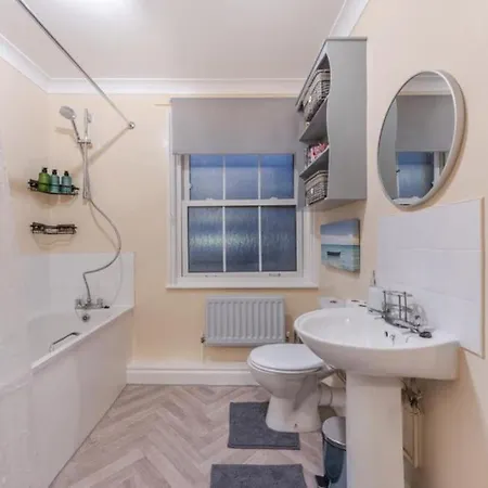 Central Close To The Eye Apartment London