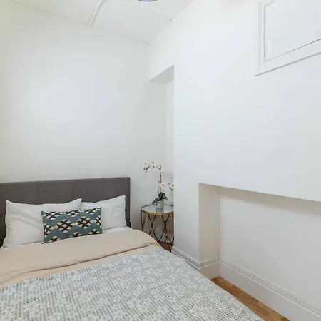 Apartment Renovu Premium Homes In Kensington *