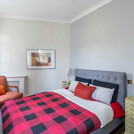 Renovu Premium Homes In Kensington *
