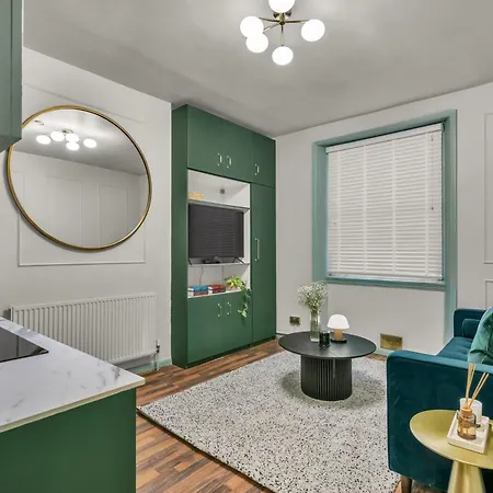 Mysquare Kensington Residences Apartment London