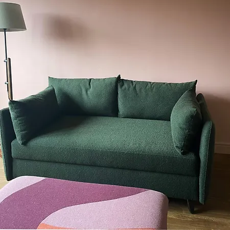 Apartment Kennington Flat With Balcony, King Size Bed And Free Parking Overlooking Park London