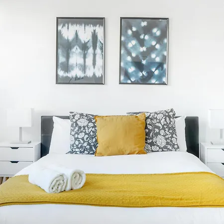 Regent's Park & Baker Street Modern Apartments! Apartahotel Londres