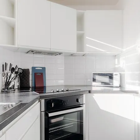 Regent's Park & Baker Street Modern Apartments! Apartahotel Londres