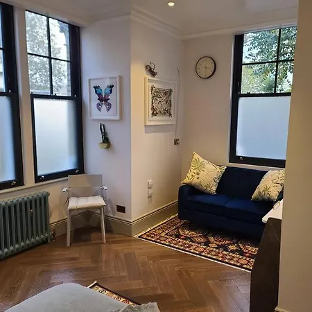 New Boutique Ground Floor Apartment London