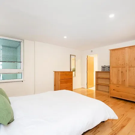 Apartment Big Flat Close To Big Ben