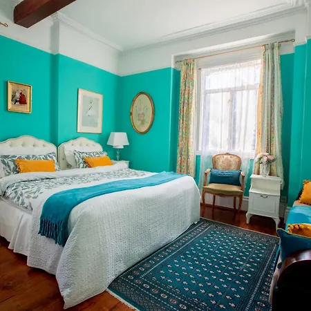 Dawson Place, Juliette's Londra