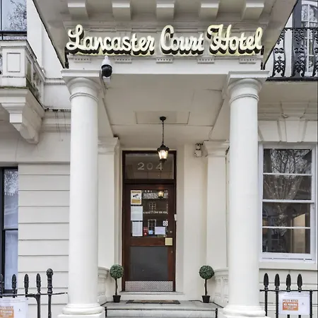 Lancaster Court Hotel 3*