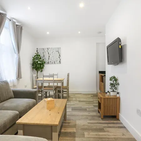 Beiroom Hyde Park Appartement *