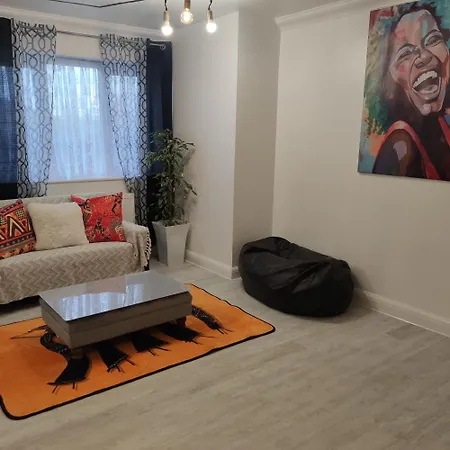 Stunning 2-bed In London Apartment