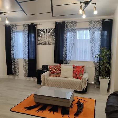 Stunning 2-bed In London *