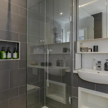 Apartment Elegant & Serene 2bd Flat Wroof Terrace Hoxton! London