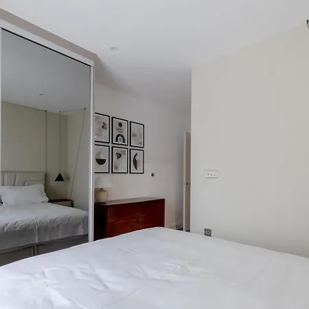 Elegant & Serene 2bd Flat Wroof Terrace Hoxton! Apartment *