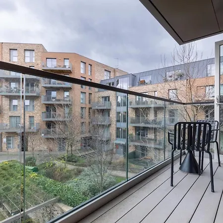 Apartment Elegant & Serene 2bd Flat Wroof Terrace Hoxton!