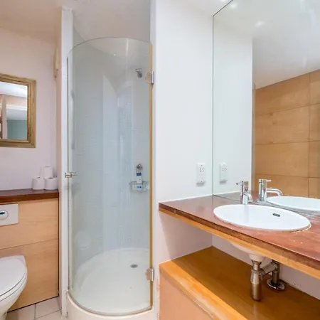 Apartment Lovely 3bd Flat, Parking, Sleeps Six Close To O2
