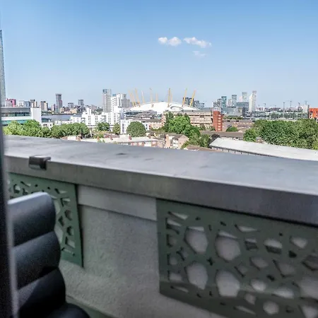Apartment Canary Wharf Retreat With Free Secure Parking