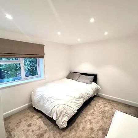 Holiday home Modern Family London Finchley
