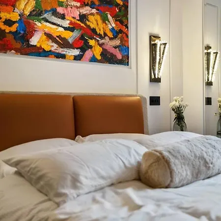 Unique 1 Bedroom Luxury Haven In