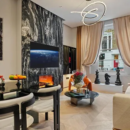 Unique 1 Bedroom Luxury Haven In Apartment London