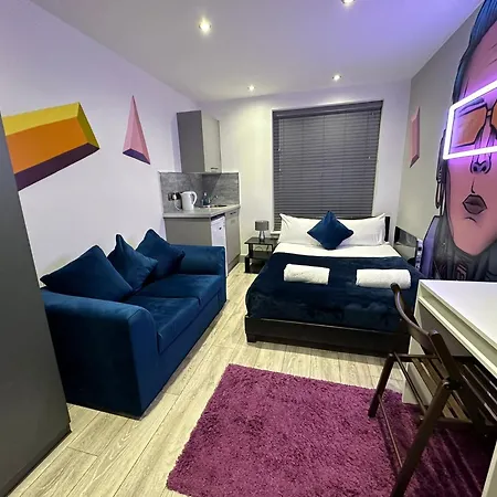 New Cross Suites -se14 *