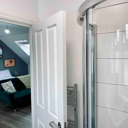 Apartment Bright Loft 30min To