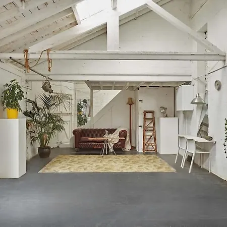Warehouse Flat East