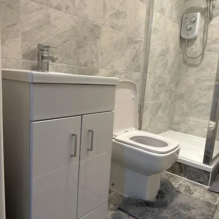 Apartment Ruxley