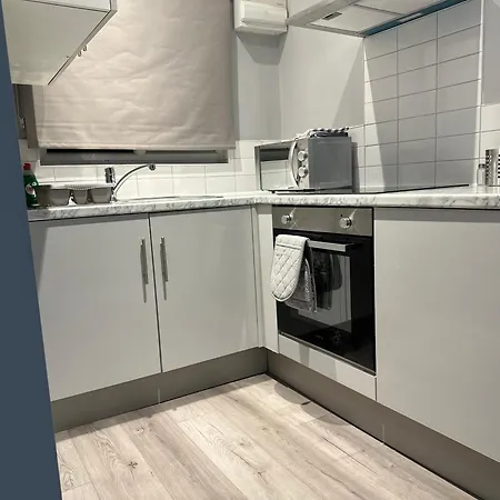 Ruxley Apartment