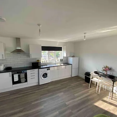 Lively Loft 30min To Apartment