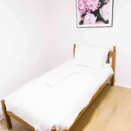 5 Bedroom