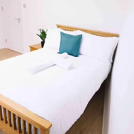 5 Bedroom Sidcup