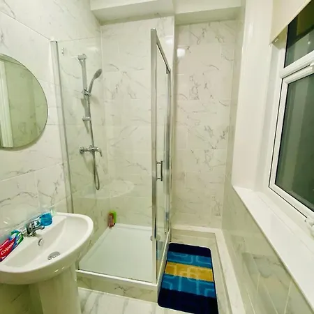 Stylish One Bed Studio Oxford Street In Central London