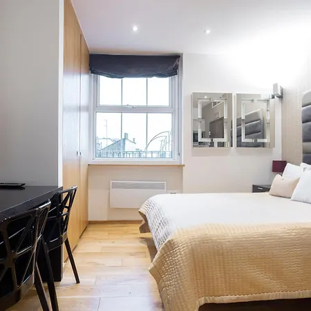 Lejlighedshotel Space